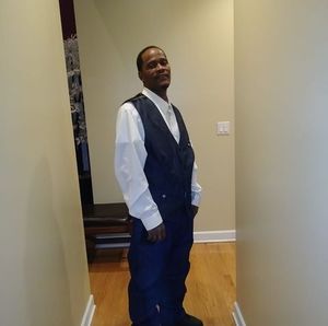 Meet your Posher, Derrick